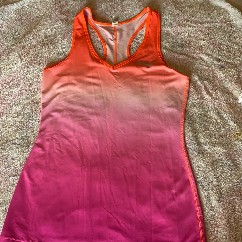 FILA tank